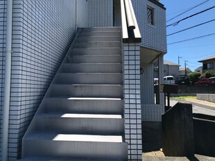 コワヒュールあかね台参番館の物件外観写真